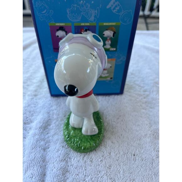 Peanuts Snoopy Flying Ace Flambro Figurine Nice Condition with Box - Picture 2 of 5